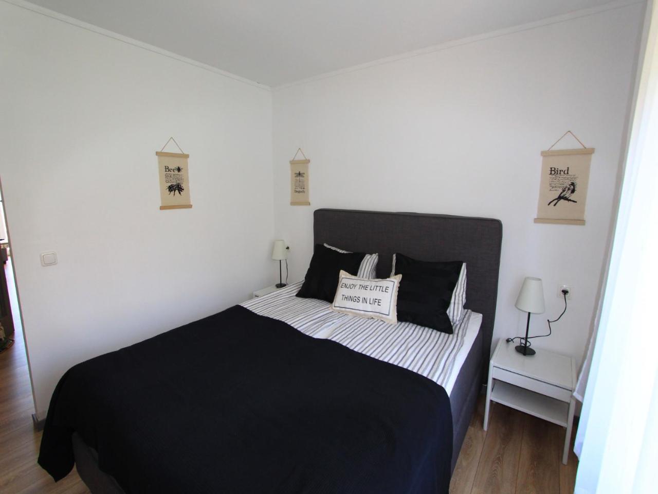 דראמליי Velebit Apartments מראה חיצוני תמונה