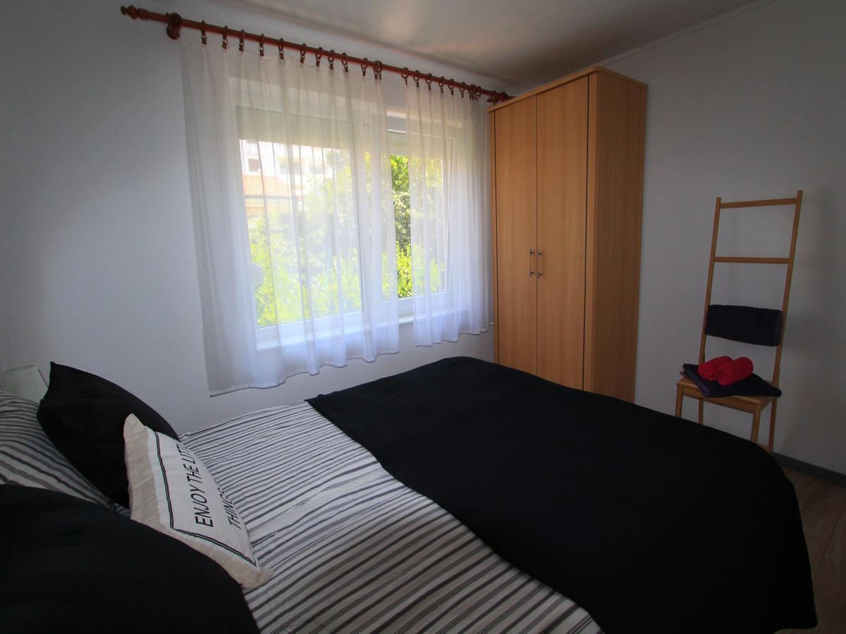 דראמליי Velebit Apartments מראה חיצוני תמונה