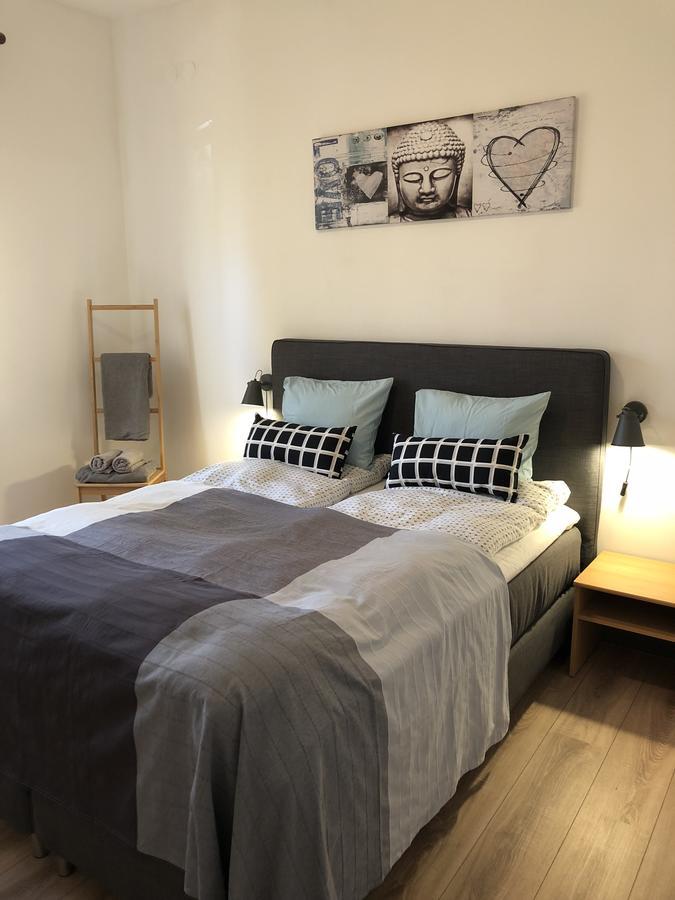 דראמליי Velebit Apartments מראה חיצוני תמונה